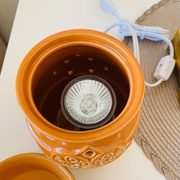 Joy Mangano Forever Fragrant Electric Wax Warmer Pumpkin - Picture 4 of 7